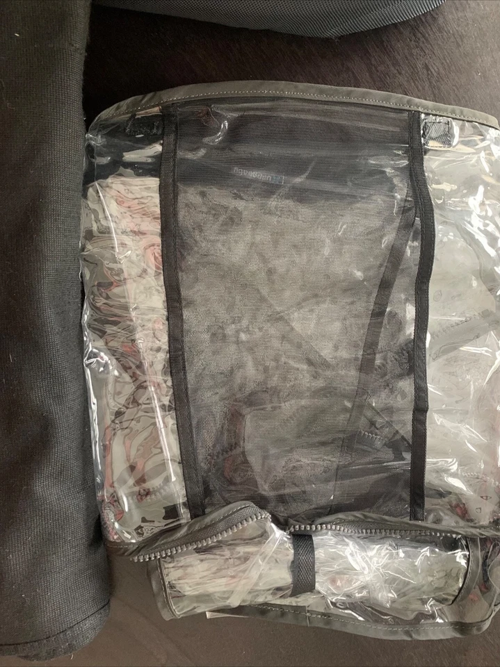 berço uppababy, branco, infantil, guarda-sol, sombra de chuva, rede de insetos - Imagem 2 de 4