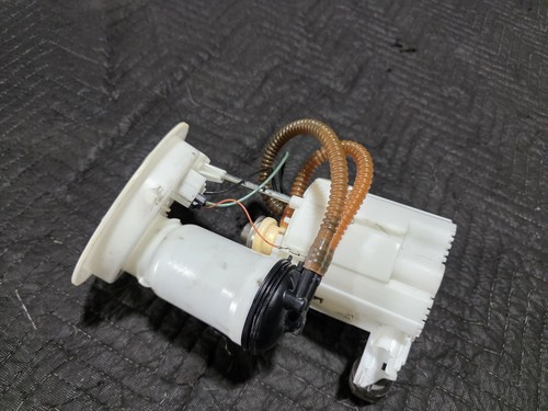 ☑️ 12-18 OEM BMW F20 F22 F87 F30 F32 F33 F36 Gas Fuel Tank Pump Assembly - Picture 4 of 8