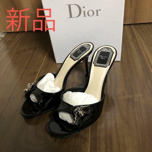 dior sandals used