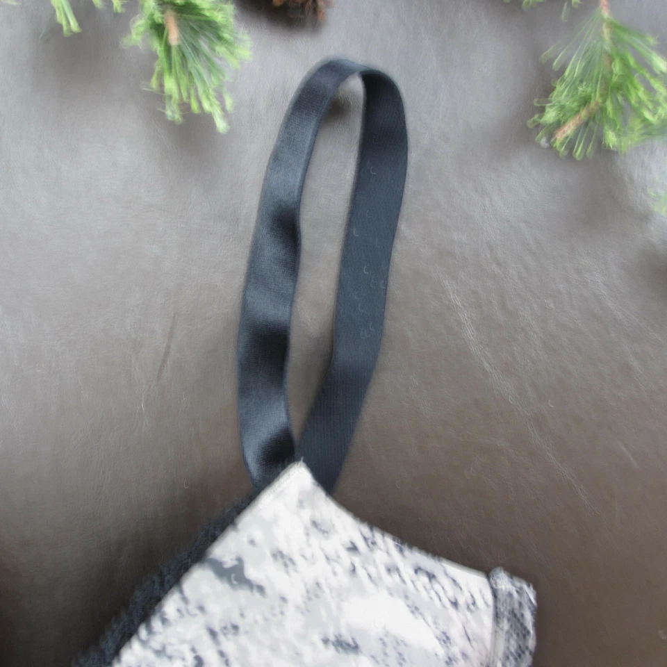 Бюстгальтер Calvin Klein 32DD серый с подкладкой на косточках регулируемая застежка сзади - Изображение 4 из 4