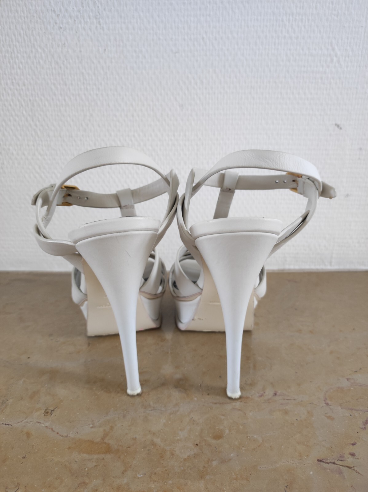 Décolleté Saint Laurent Tribute 36 5 sandali bianchi pelle YSL tacchi alti plateau