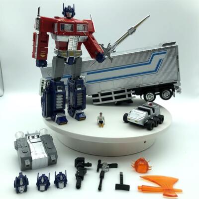 New Transformation Toys Masterpiece Mp10 Op Trailer Garage in Stock