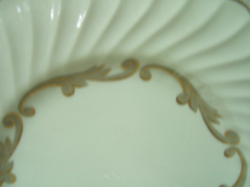 Syracuse China "Baroque" Dinner Plates Lot of 2 10 3/8" Excellent Condition - Picture 2 of 3