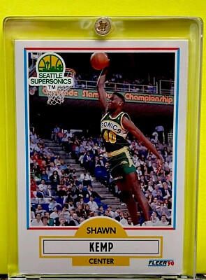 SHAWN KEMP Rookie Card 1990 Fleer AUTHENTIC Pack Fresh SONICS Jersey #40 W Case!