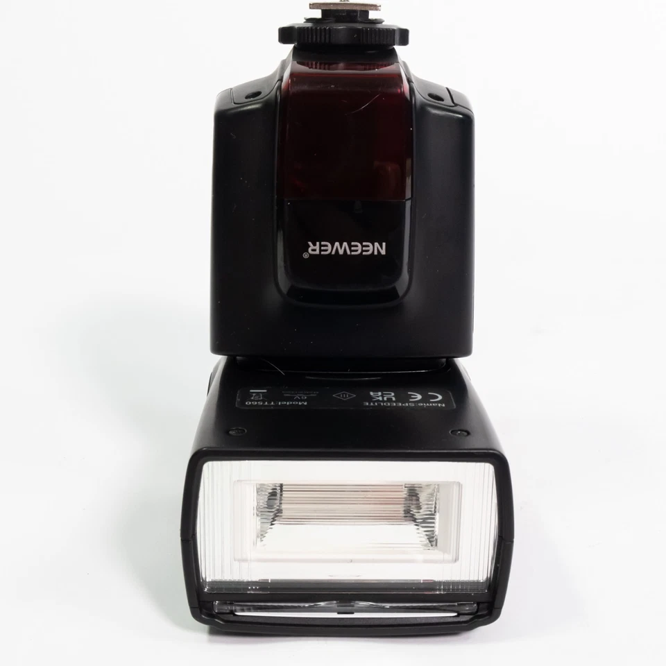 Unidade de flash universal Neewer Speedlite TT560 - Imagem 3 de 4