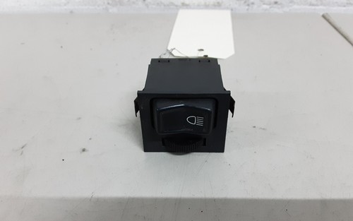 VW Volkswagen Golf 1 Lichtschalter Schalter Licht 321941531G