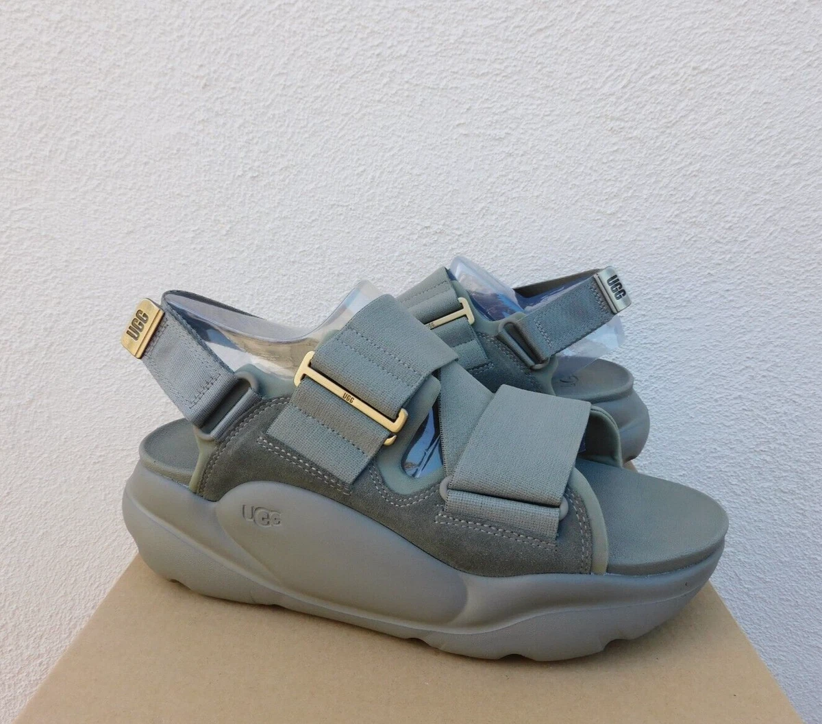 UGG MOSS GREEN LA STREET SPORTY PLATFORM SNEAKER SANDALS US 10 EUR 41 NEW