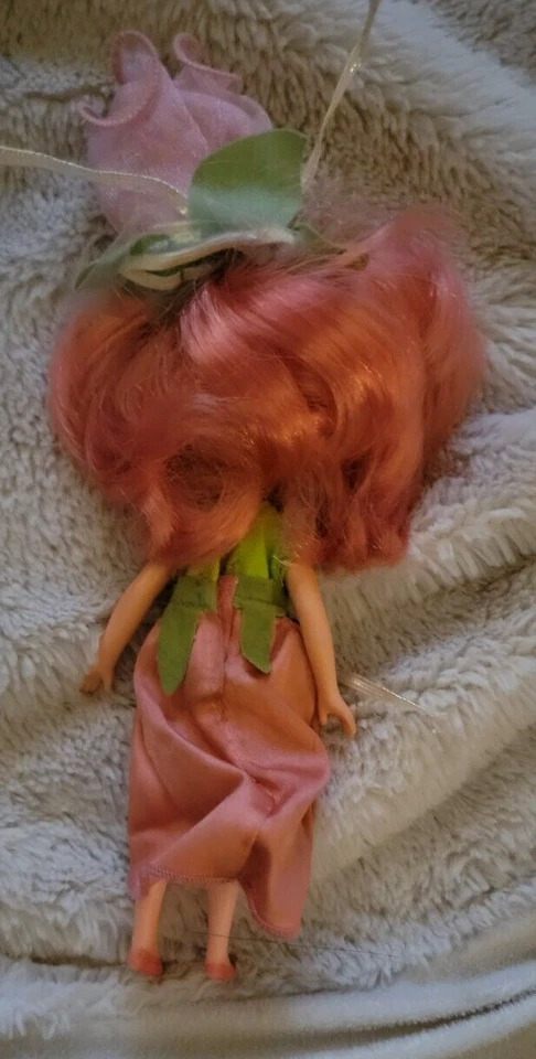 MUÑECA KENNER 1984 PÉTALO ROSA 1984 MUÑECA KENNER TOYS Y SOMBRERO SOLO 8" Foto 2 de 4