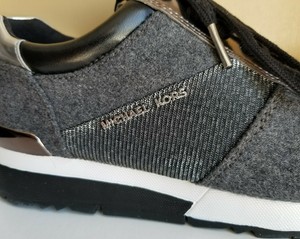 michael kors sneakers grey