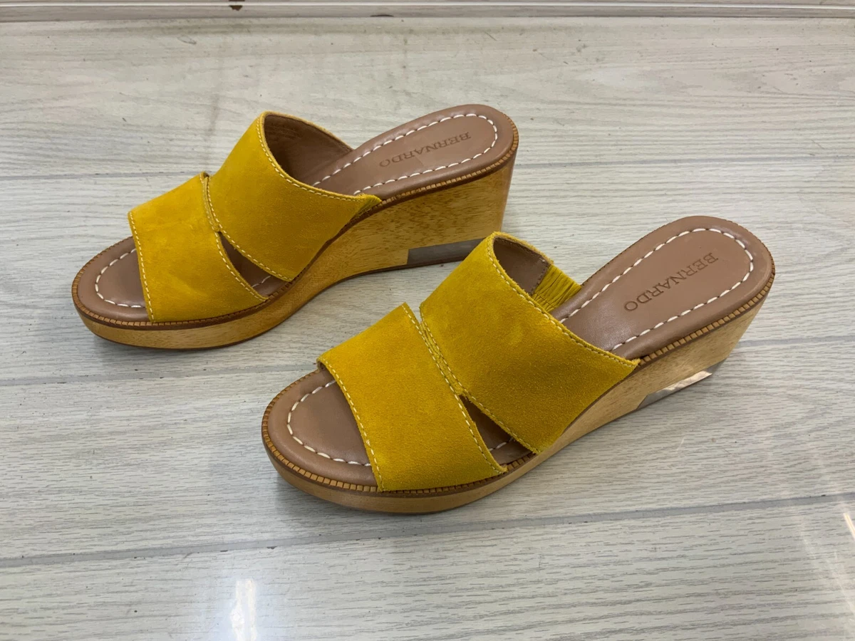 Bernardo Kara Wedge Sandal Women s Size 9 M Yellow MSRP 248 eBay