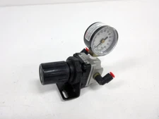 SMC NAR2000-N01 + WITH ASHCROFT 60 PSI GAUGE & MOUNT BRACKET PRESSURE REGULATOR