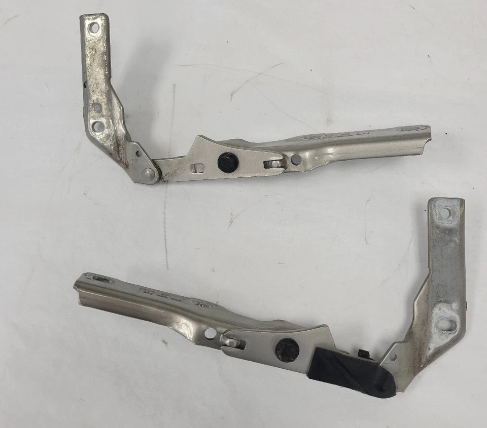 Cadillac Catera 1999-01 bisagras capó delantero Lt & Rt OEM GM Foto 4 de 4