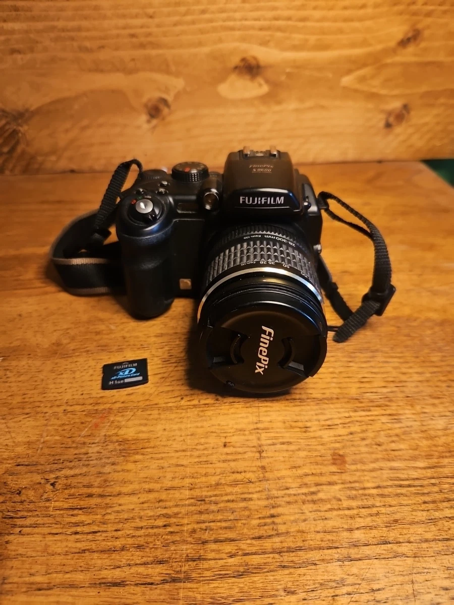 Fujifilm FinePix S Series 8-9.9MP Digital Cameras for Sale - eBay