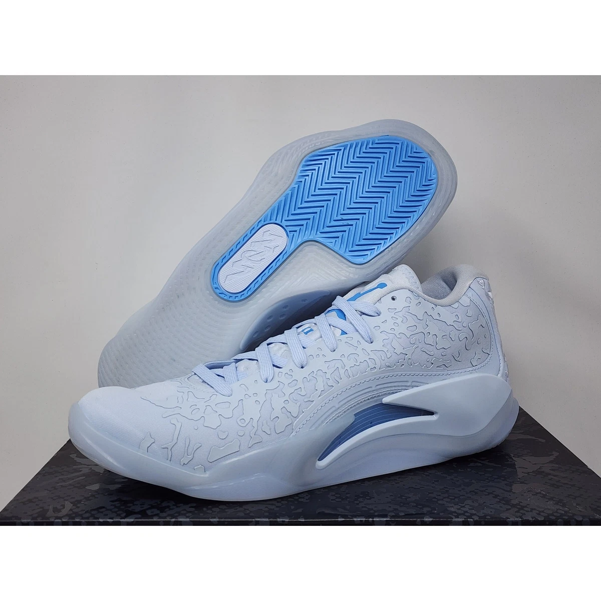 Nike Air Jordan Men\'s Zion 3 Half Blue Basketball Shoes DR0675-400 Men\'s Size 13 Jordan Zion 3 Half Blue DR0675-400 main image 2