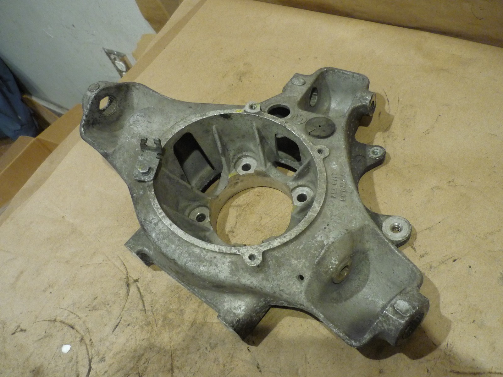 Ferrari 360,430 - LH Rear Stub Axle - P/N 179330