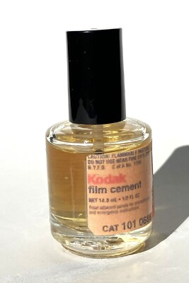 1  NEW (KODAK) PROFESSIONAL FILM CEMENT 1/2oz. Bottle  with Brush NEW STOCK