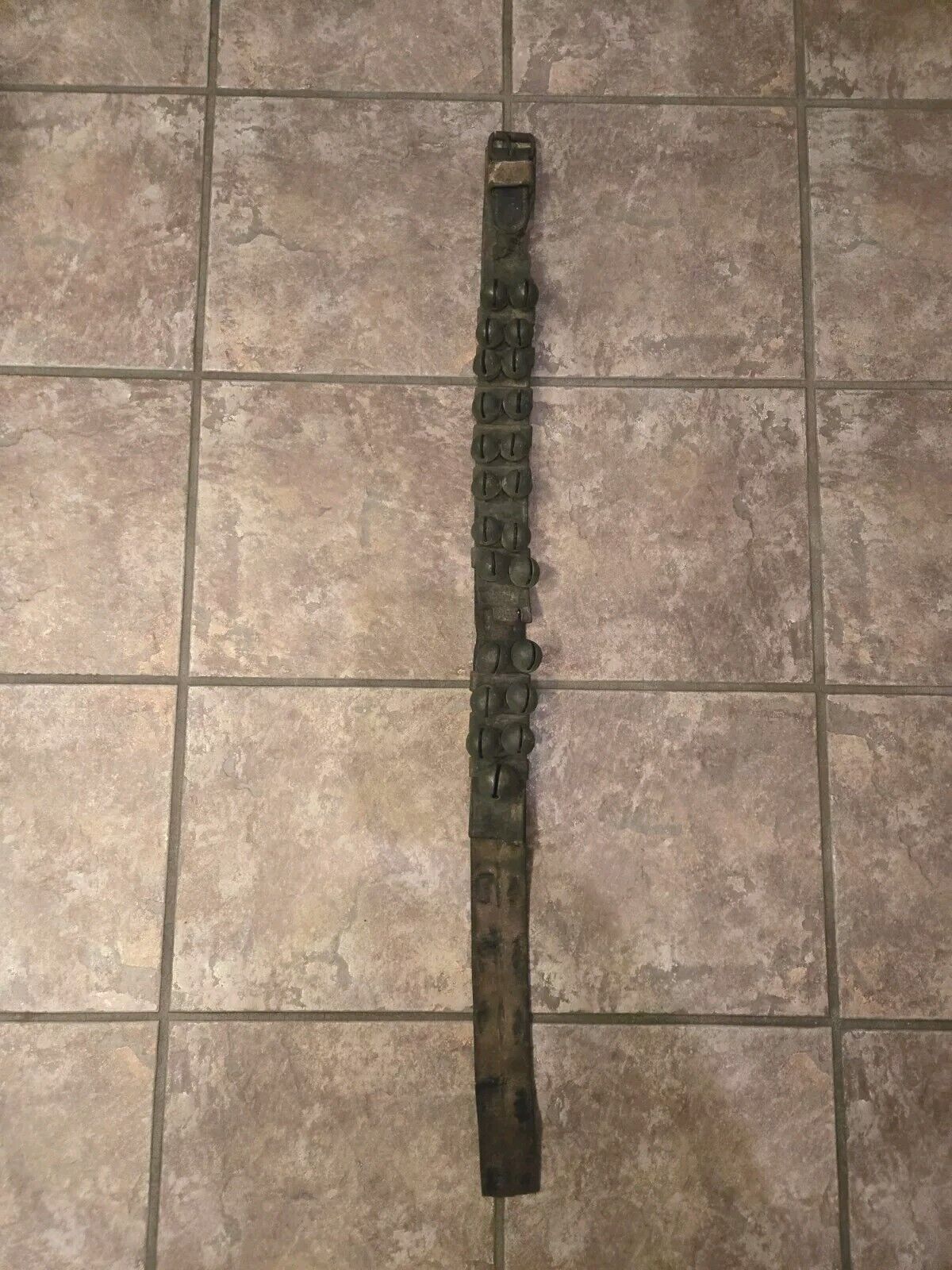 Foto 2 di 16