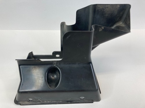 09-17 Mitsubishi Lancer Ralliart 2.0L L4 Turbo Transmission Oil Cooler Air Duct - Picture 3 of 11
