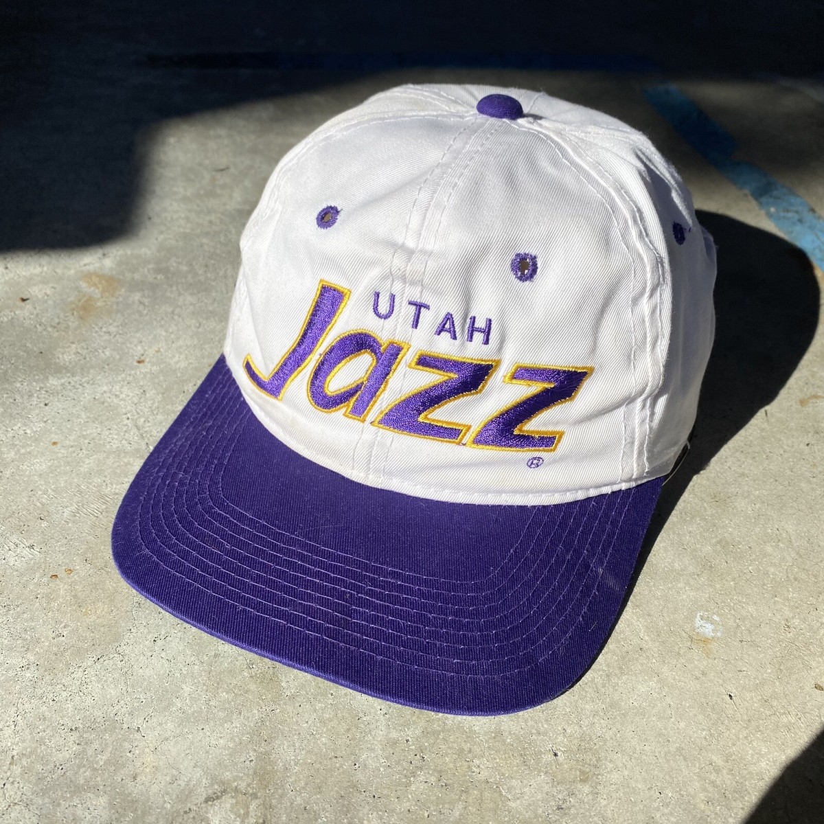Vintage 90s NBA Utah Jazz Sports Specialties Snapback Twill Script 