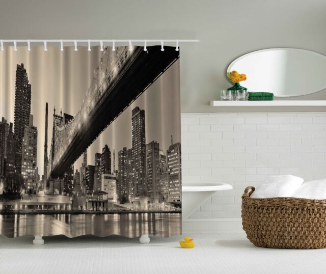 BROOKLYN BRIDGE Fabric Shower Curtain