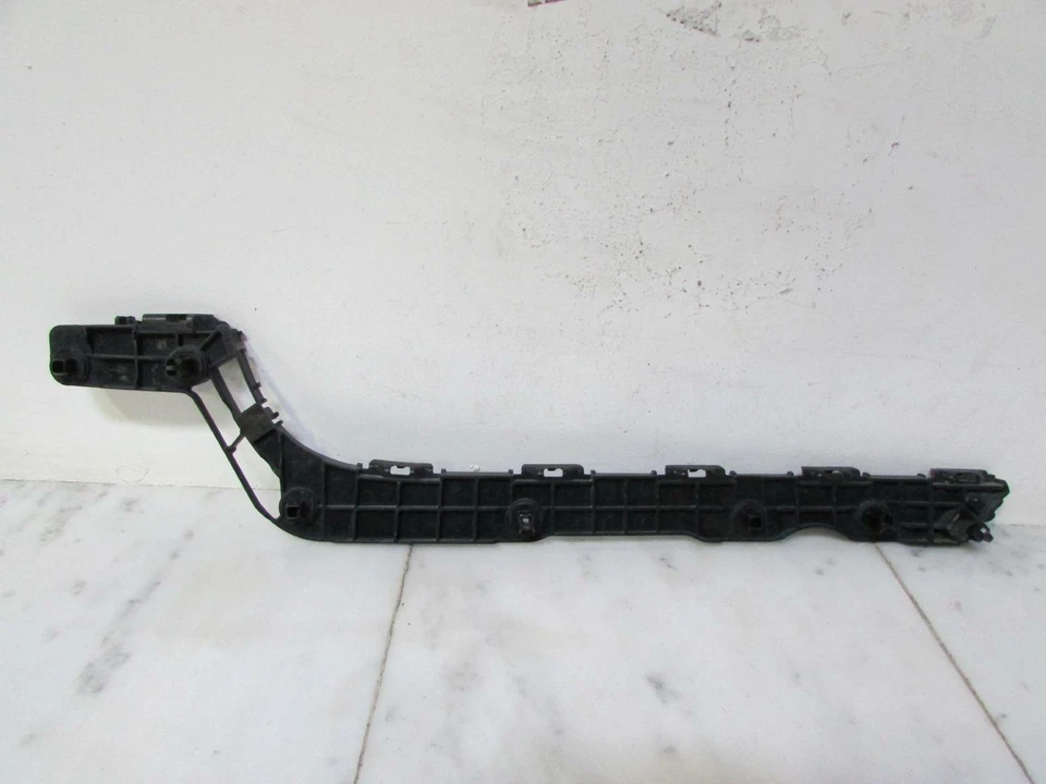 Soporte de parachoques trasero izquierdo lado del conductor OEM 5215660070 2008-2020 Toyota Lexus LX570 Foto 4 de 4