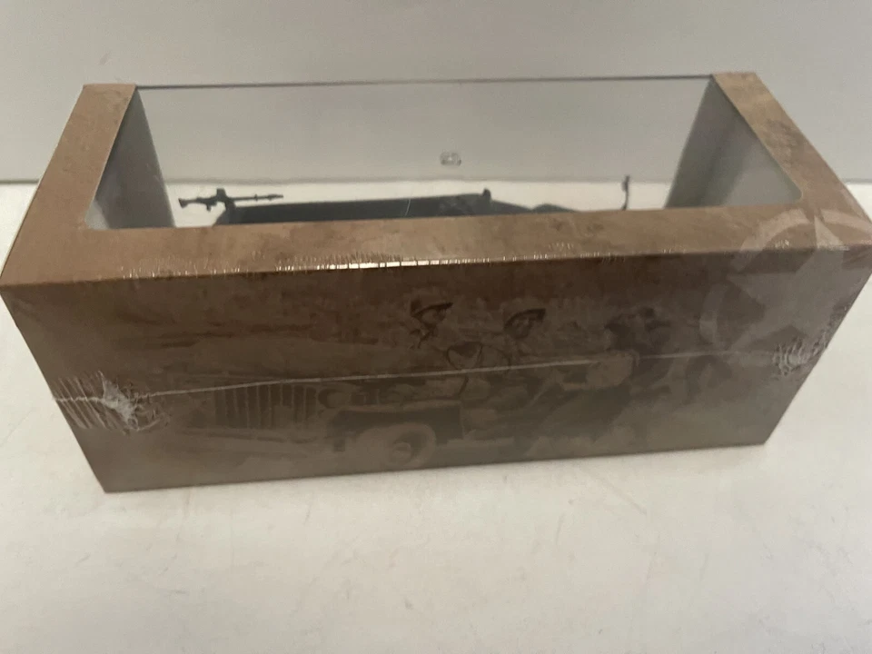 Atlas Hanomag SdKfz 251/1 1/43 Military Vechicle Brand New - Image 2 of 2