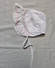 Vintage Girls Bonnet 12 Months White Ruffle Lace Trim
