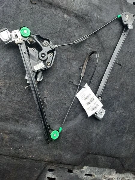 2004 05 2006 CADILLAC SRX OEM Driver Left Front Window Regulator 25773049 - Image 2 of 4