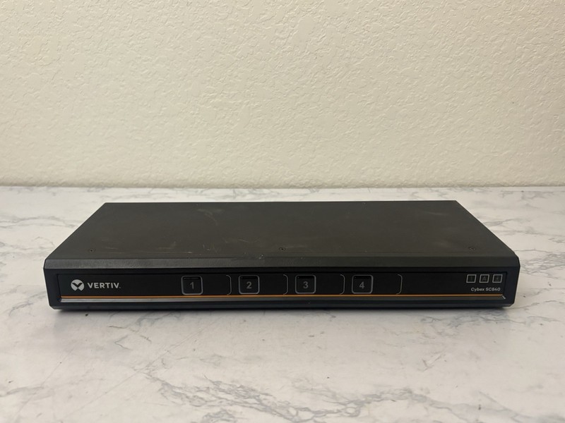 Cybex SC840 4-port DVI-I Secure KVM Switch Used