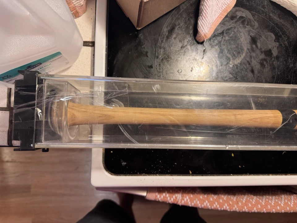 Reggie Sanders Signed Bat- Rawlings Big Stick- Official and authenticated  - Image 3 of 4