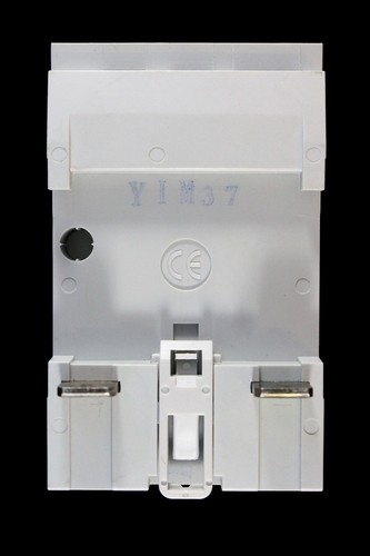 CRABTREE 63 AMP 30mA DOUBLE POLE RCCB RCD STARBREAKER 363/S030 SPLIT LOAD - Picture 6 of 7