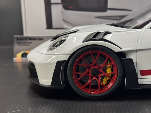 1/12 Scale Porsche 911/992 GT3 RS 2022 - White w/ Red Diecast Model Car by Norev - Picture 4 of 11