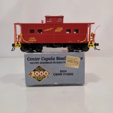 HO Proto 2000 Center Cupola Steel Caboose Chicago & North Western 10805 8504