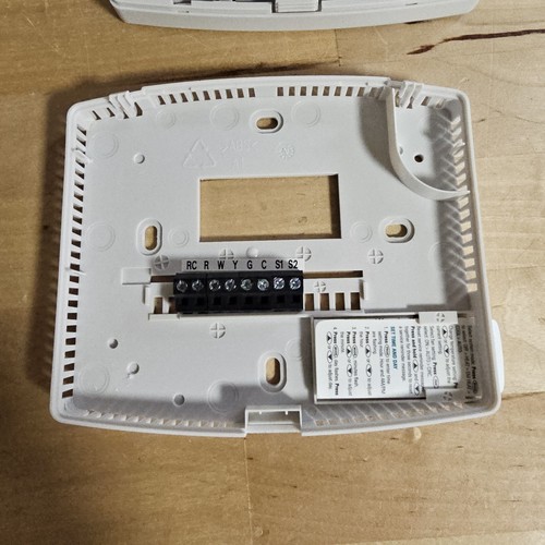 Aprilaire 8463 Programmable 5-2 or 5-1-1 Electronic Thermostat 1H 1C Dual Power - Picture 6 of 6