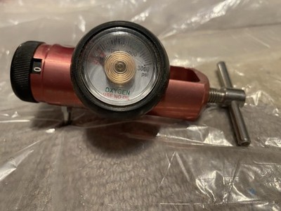 American Baxter HP Oxygen Cylinder Regulator w/ Pressure Gauge 3000 PSI