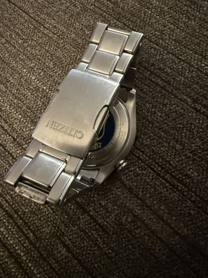 Cronógrafo Citizen Eco-Drive Blue Angels World AT8020-03L Foto 4 de 4