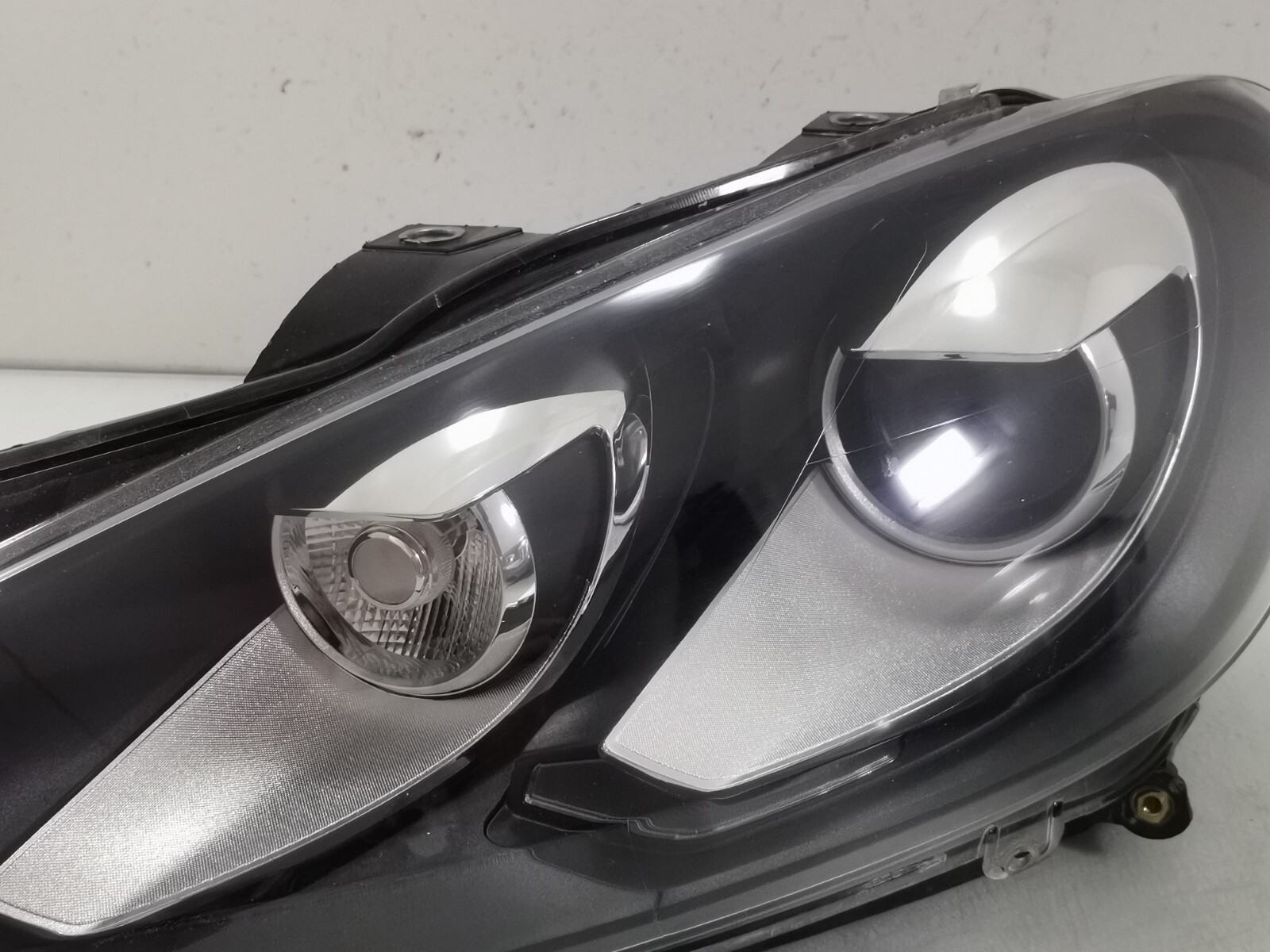 HELLA VOLKSWAGEN GOLF HID MK6 5K2 TSI XENON Headlights Headlamps Head