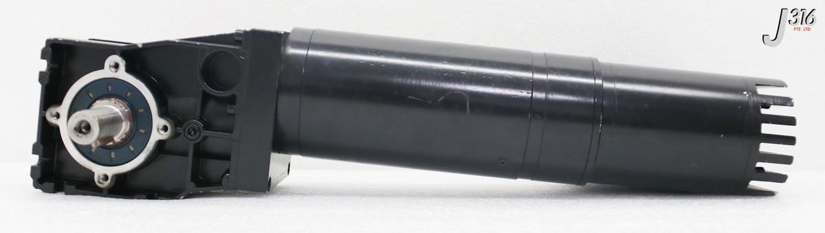 36680 LENZE SERVO DRIVE W/ BEVEL GEARBOX GKR03-2FVAR GKR03-2GVAR