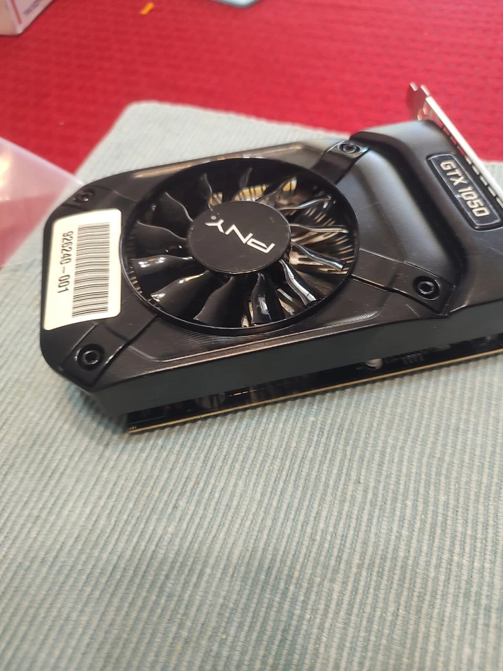 PNY NVIDIA GeForce GTX 1050 2GB GDDR5 DVI HDMI DP Graphics Card (VCGGTX10502PB) - Image 4 of 4