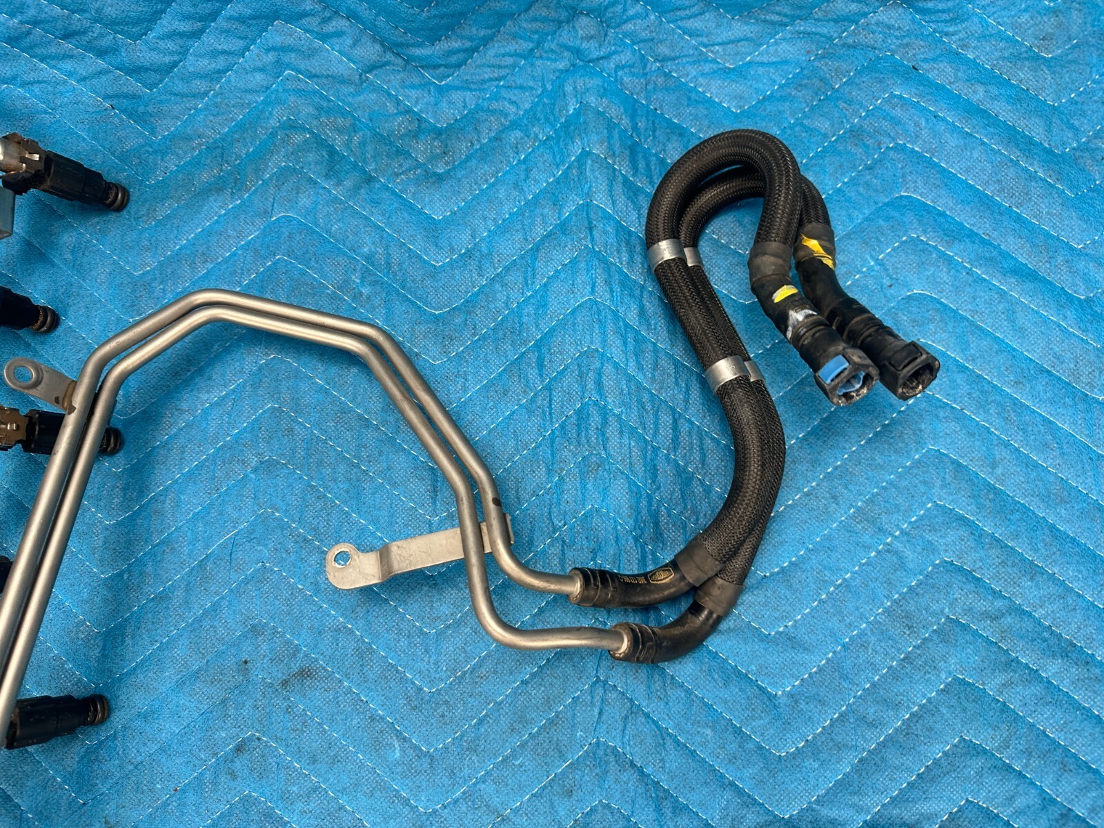Bentley Continent Flying Spur Fuel Delivery Rails w/ Injectors 29k 2006-2012 OEM