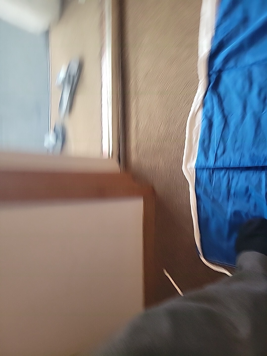 Picture 4 of 5