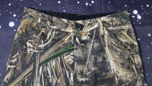 Youth Walls Legend Realtree Max-5 Camouflage Pants - Size M (8-10) - Picture 3 of 10