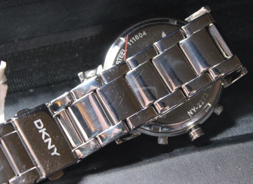 NEW AUTHENTIC DKNY SOHO SILVER CHRONOGRAPH LADIES WOMEN'S NY2273 WATCH - Picture 24 of 24