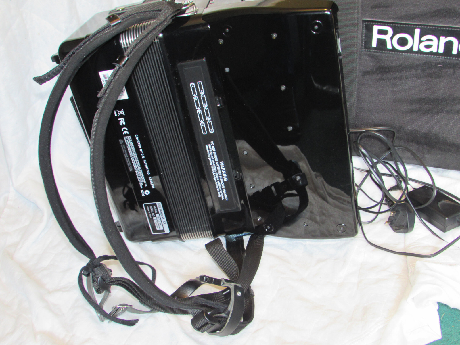 Roland FR1 black 72 bass piano accordion eBay