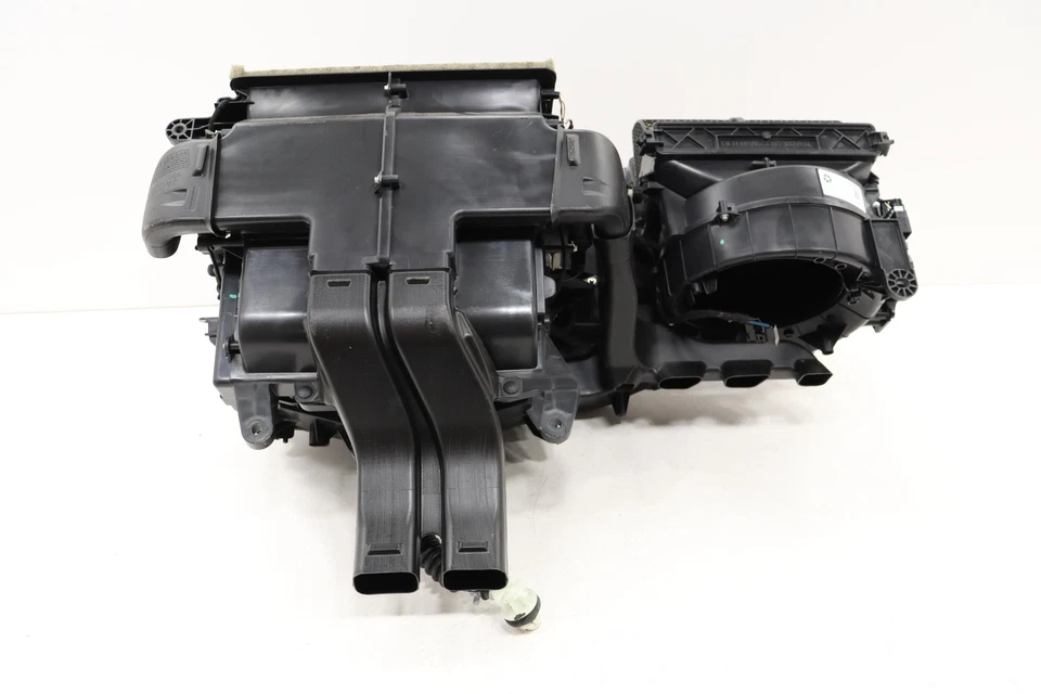 2017 - 2025 CHRYSLER PACIFICA CAJA DE CARCASA DE CALEFACCIÓN DELANTERA DE AIRE ACONDICIONADO OEM 68216209AL Foto 4 de 4