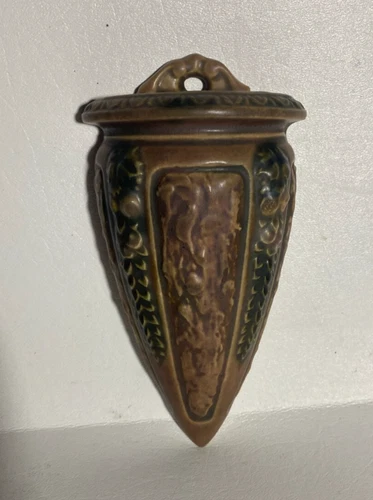 Atq Roseville Florentine Wall Pocket 7.25" circa 1920s