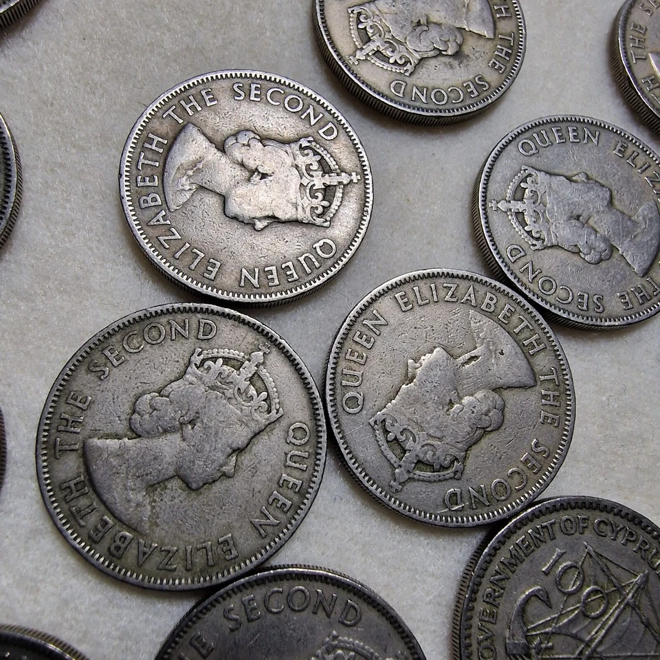 Cyprus 100 Mils Coin 1955 -  KM# 37 / *One Coin* - Read Description - Image 4 of 4