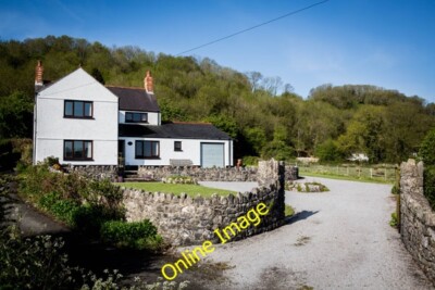 Photo 6x4 Hill House, Llanrhidian Self Catering Holiday Accommodation in  c2013