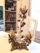 Antique vtg french ormolu tole metal boudoir lamp porcelain lady figurine roses 