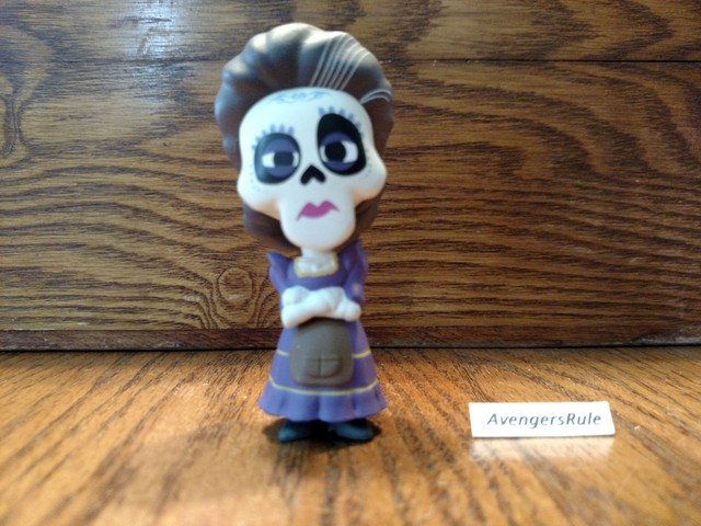 Disney Pixar Coco Mystery Minis Vinyl Figures Imelda 1/12 | eBay